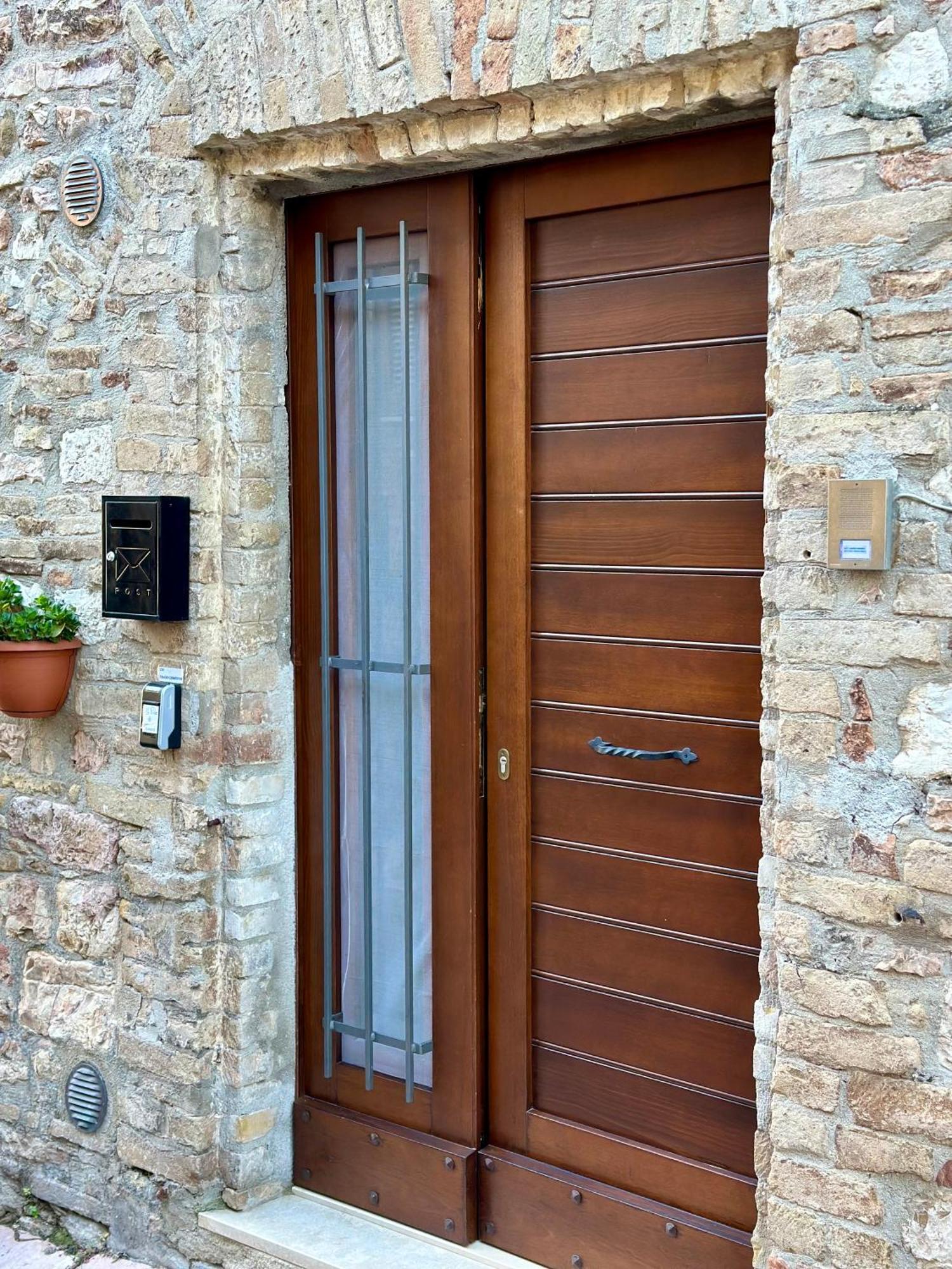 La Perla Di Tamara-Assisi Blu Apartamento Exterior foto